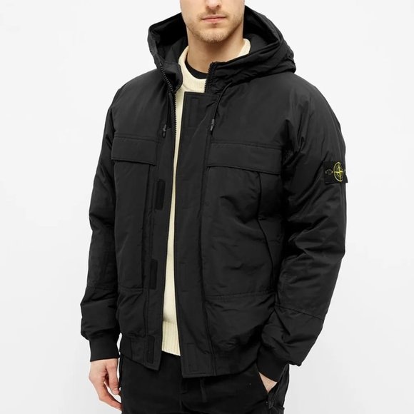 STONE ISLAND Short Down Jacket - Picture 1 of 10